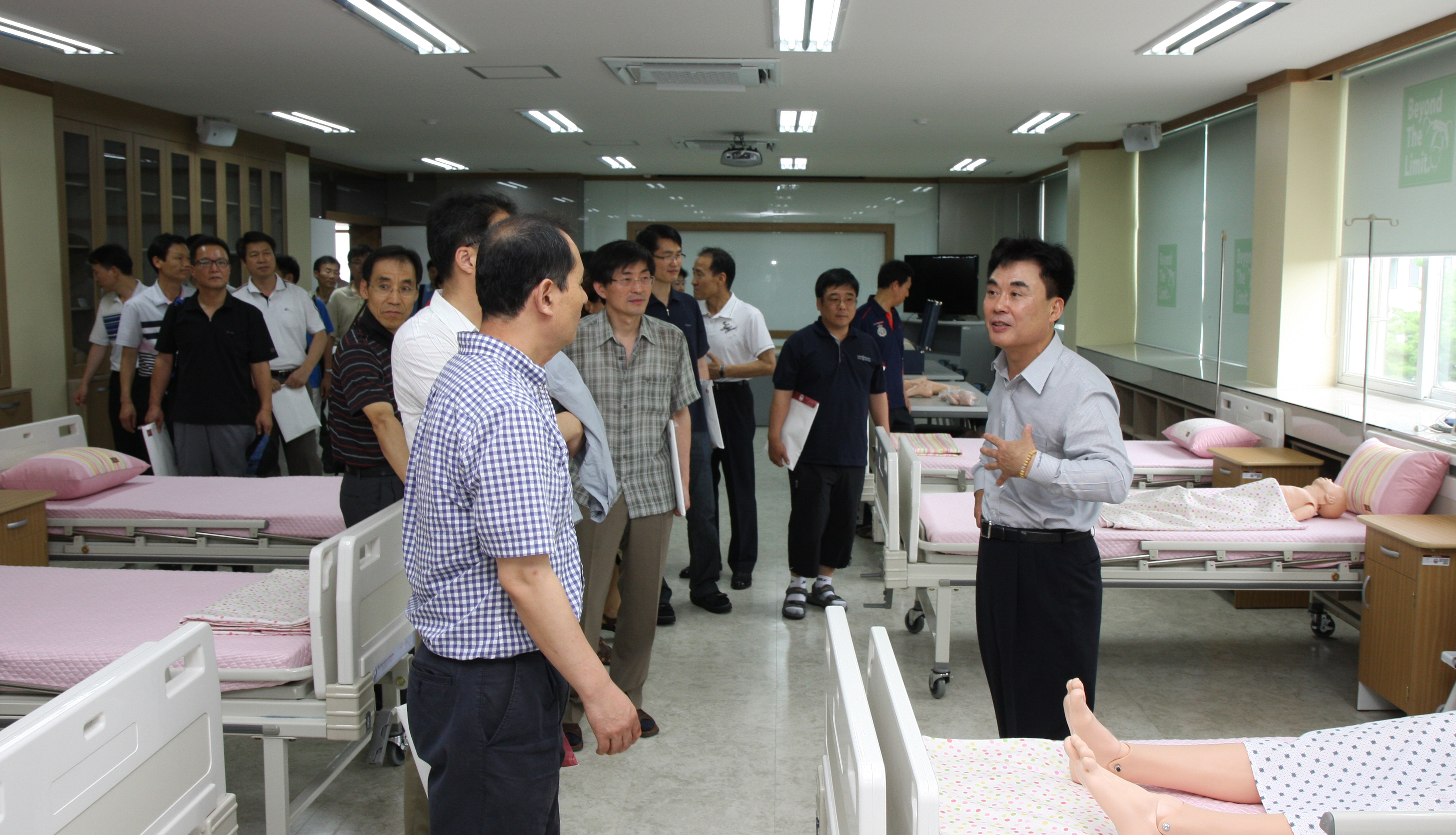 2011-07-28 대구지역진로진학상담교사협의회 방문단 내교 이미지