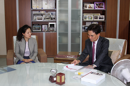 2013-09-30  간호학과 미국 실습 연수생 면담 이미지